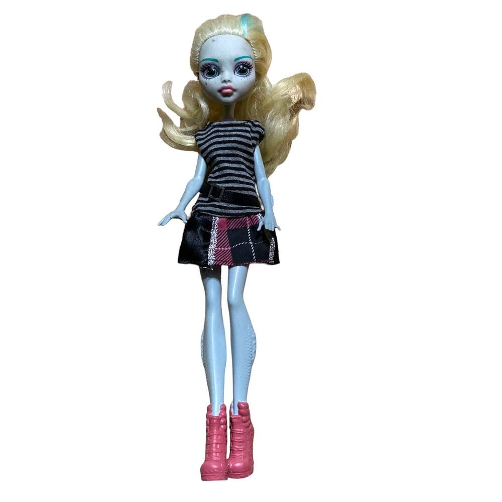 2016 Monster High Lagoona Blue Doll Fashion
